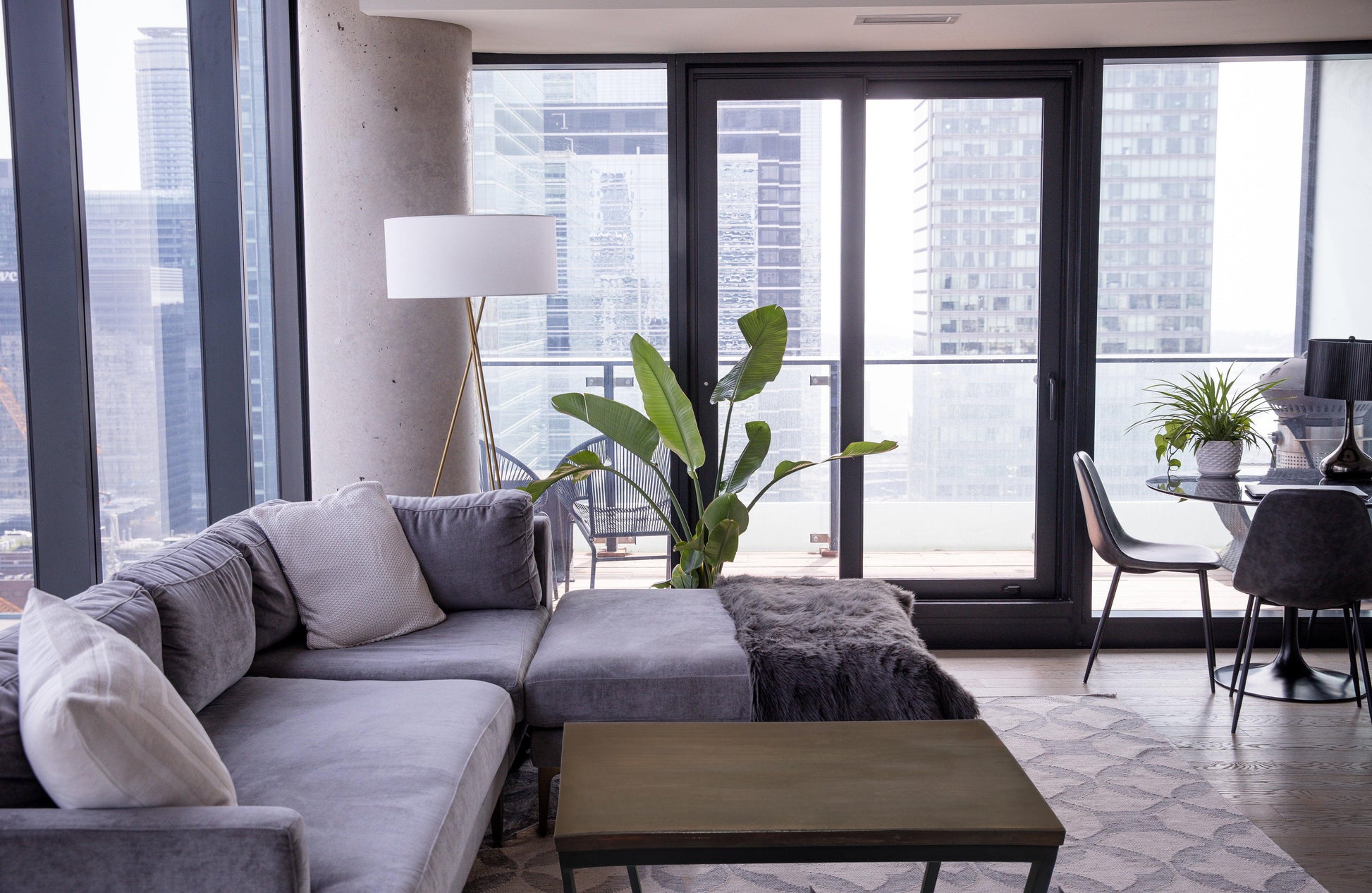 Mesa salón moderna - Welderfire